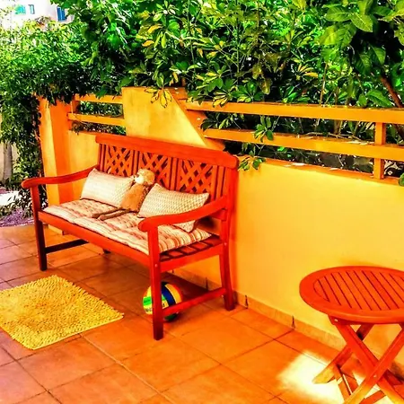 Deluxe Garden Flat Near Terra-mítica *