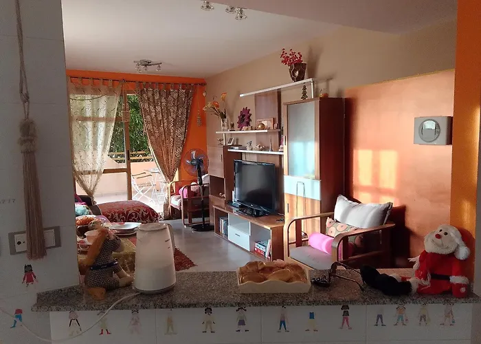 Deluxe Garden Flat Near Terra-mitica